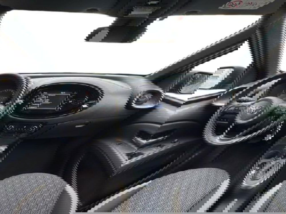 Toyota Aygo X usata a Vercelli (9)
