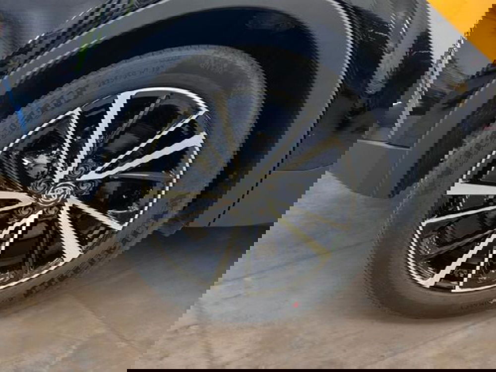 Toyota Toyota C-HR usata a Vercelli (15)