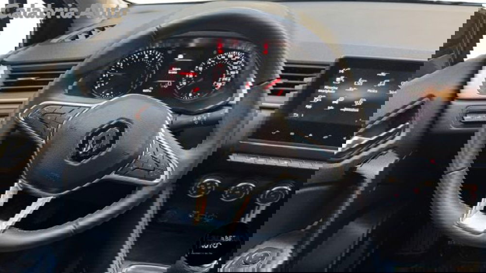 Renault Captur usata a Reggio Calabria (9)