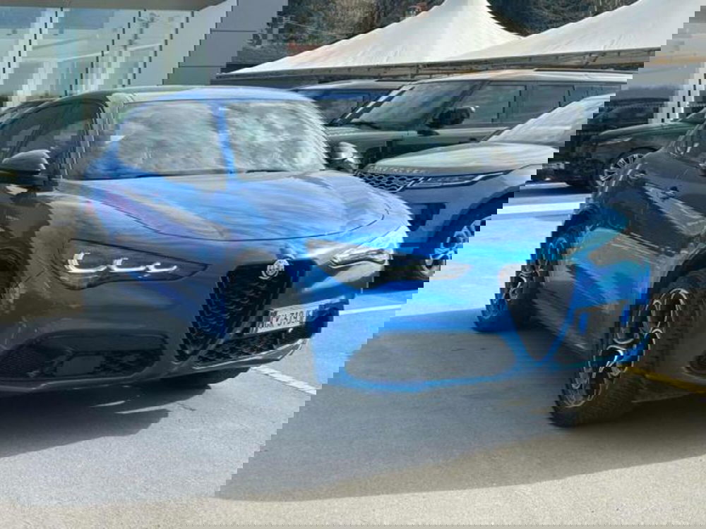 Alfa Romeo Stelvio usata a Lucca (2)