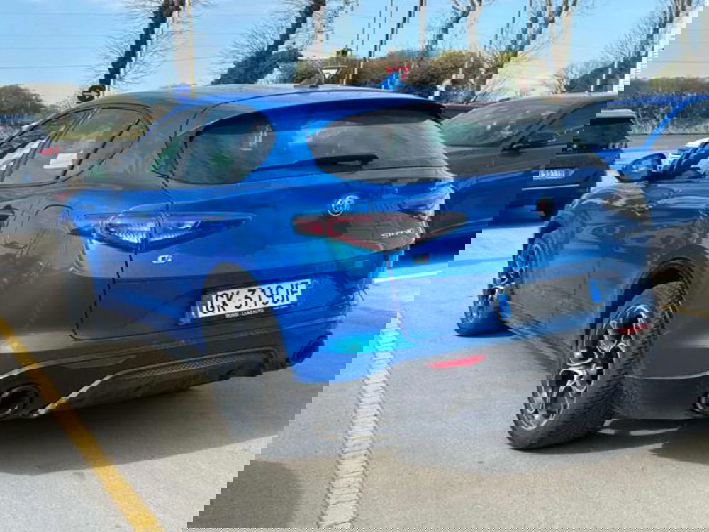 Alfa Romeo Stelvio usata a Lucca (8)