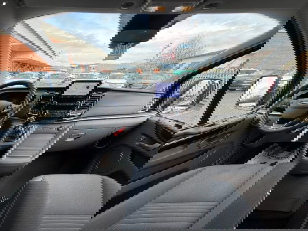 Ford Tourneo Custom usata a Lucca (11)