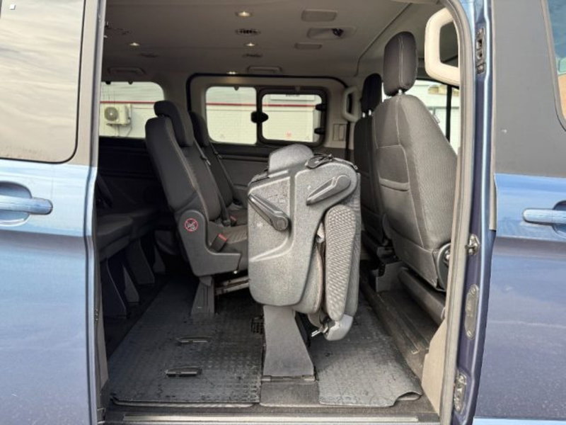 Ford Tourneo Custom usata a Lucca (13)