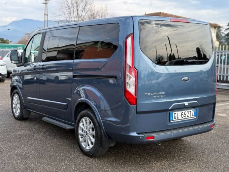 Ford Tourneo Custom usata a Lucca (6)