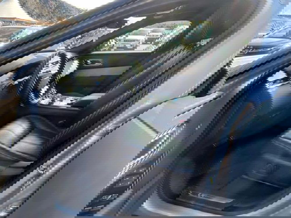 Land Rover Range Rover Velar usata a Lucca (11)