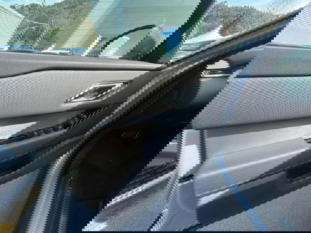 Land Rover Range Rover Velar usata a Lucca (12)