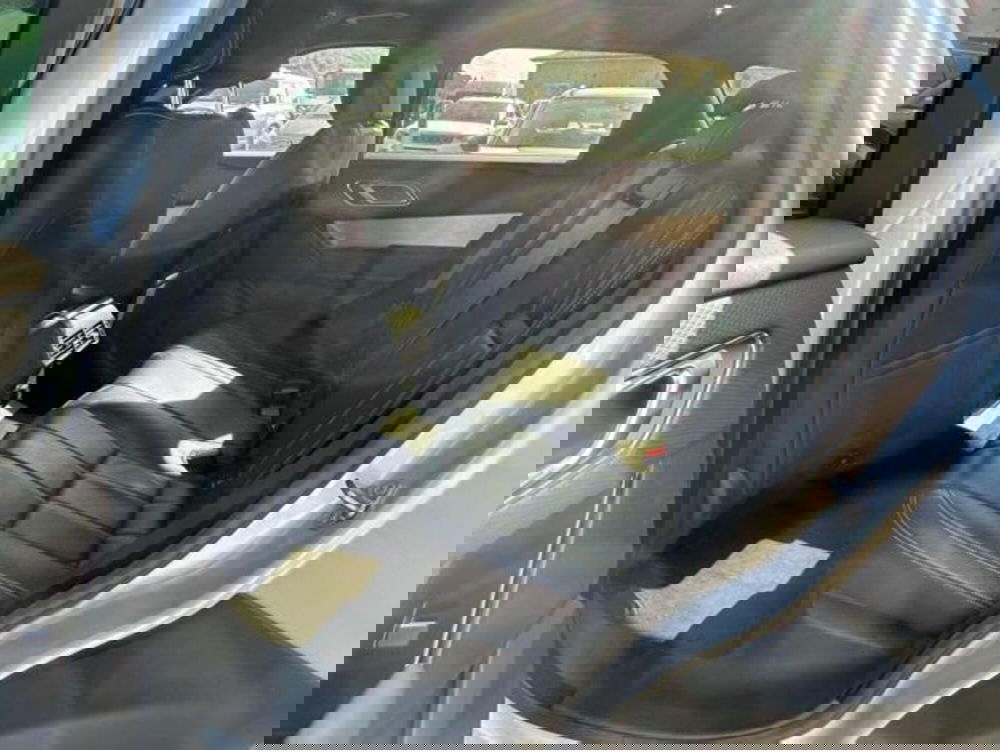 Land Rover Range Rover Velar usata a Lucca (9)