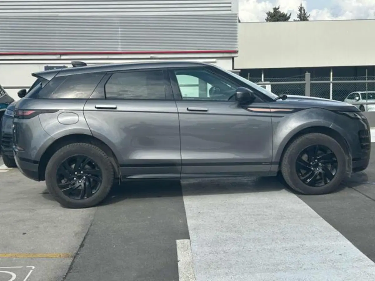 Land Rover Range Rover Evoque usata a Lucca (5)
