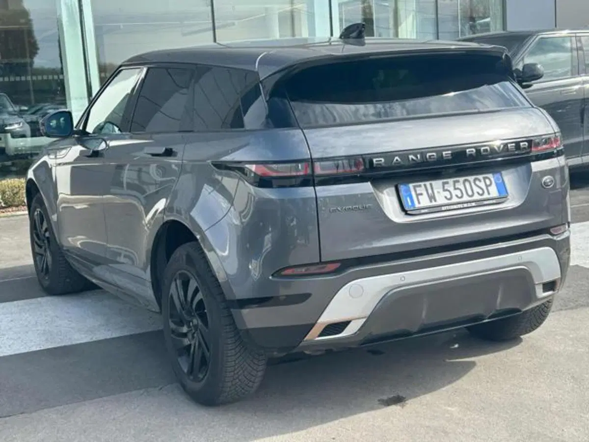 Land Rover Range Rover Evoque usata a Lucca (8)