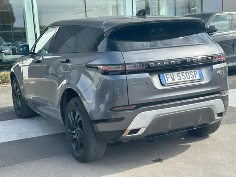 Land Rover Range Rover Evoque usata a Lucca (8)