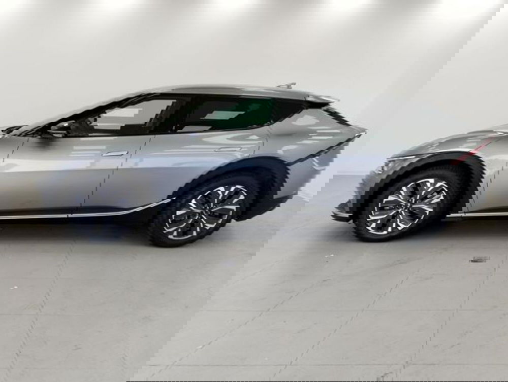 Kia EV6 usata a Como (9)