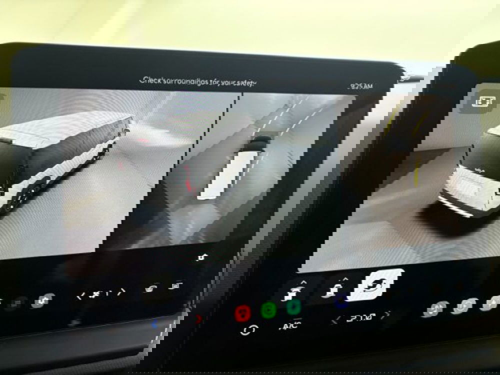 Kia PV5 nuova a Como (11)