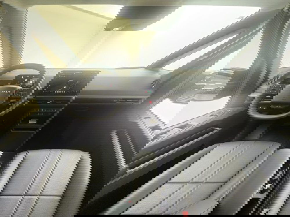 Kia PV5 nuova a Como (6)