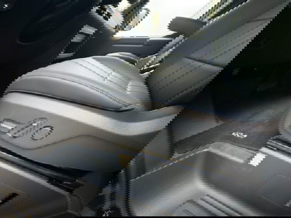 Kia PV5 nuova a Como (8)