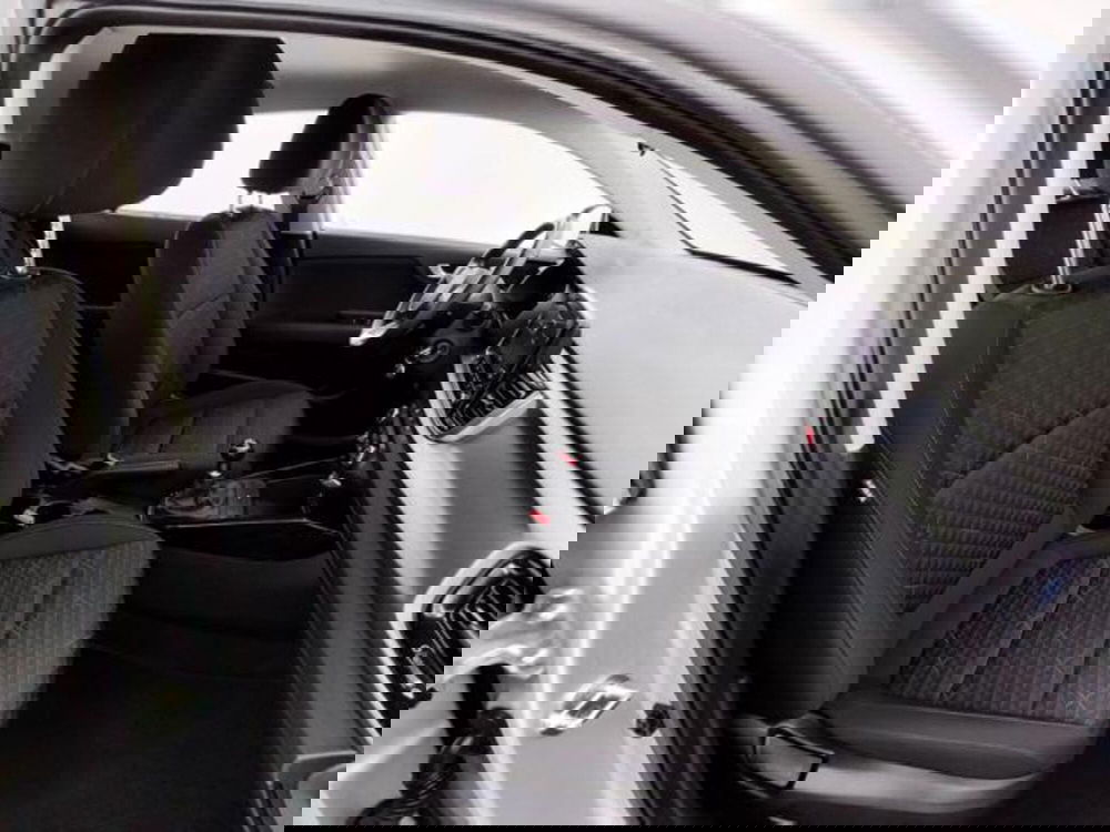 Kia Rio usata a Como (3)