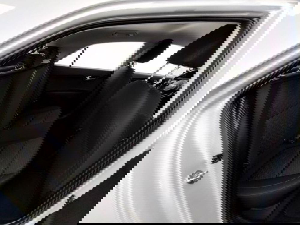 Kia Rio usata a Como (5)