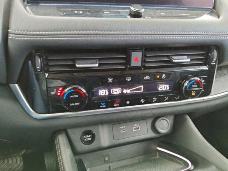 Nissan X-Trail usata a Como (17)