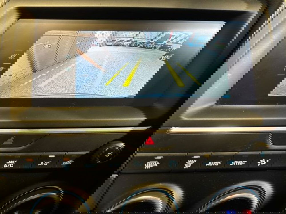 Jaguar E-Pace usata a Bologna (12)