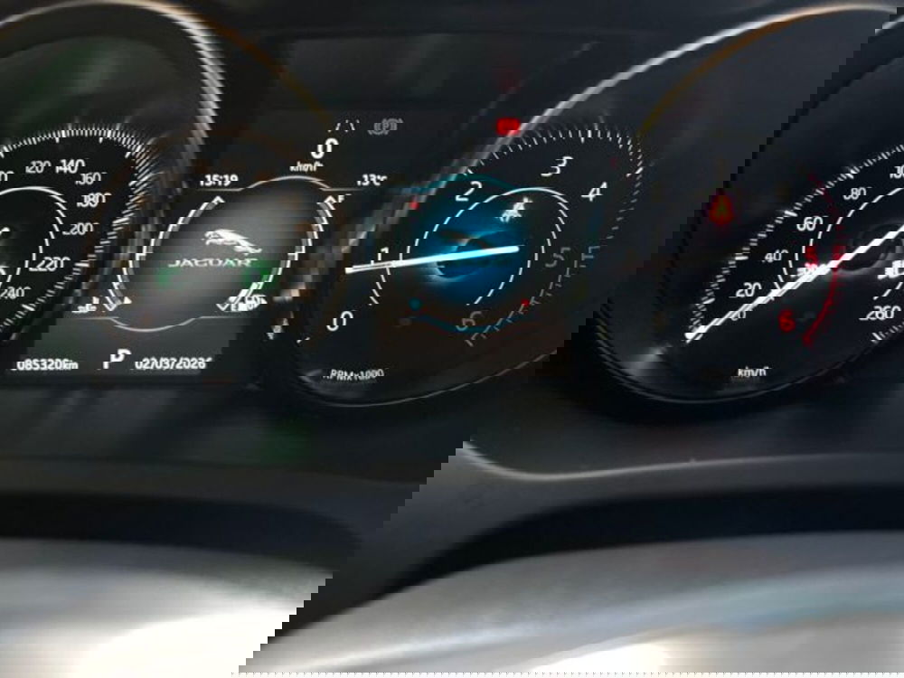 Jaguar E-Pace usata a Bologna (17)