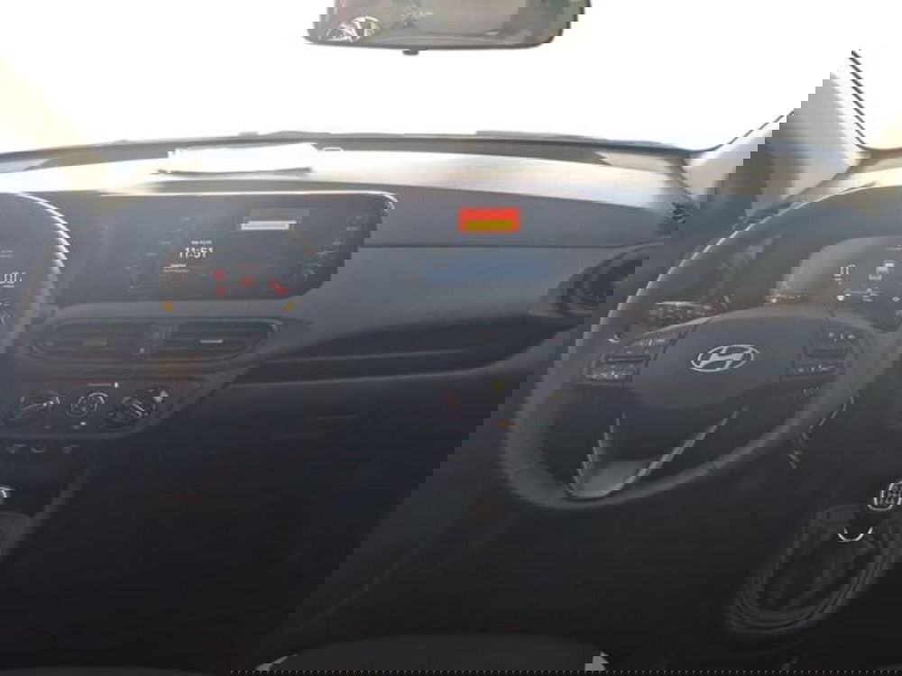 Hyundai i10 nuova a Salerno (12)