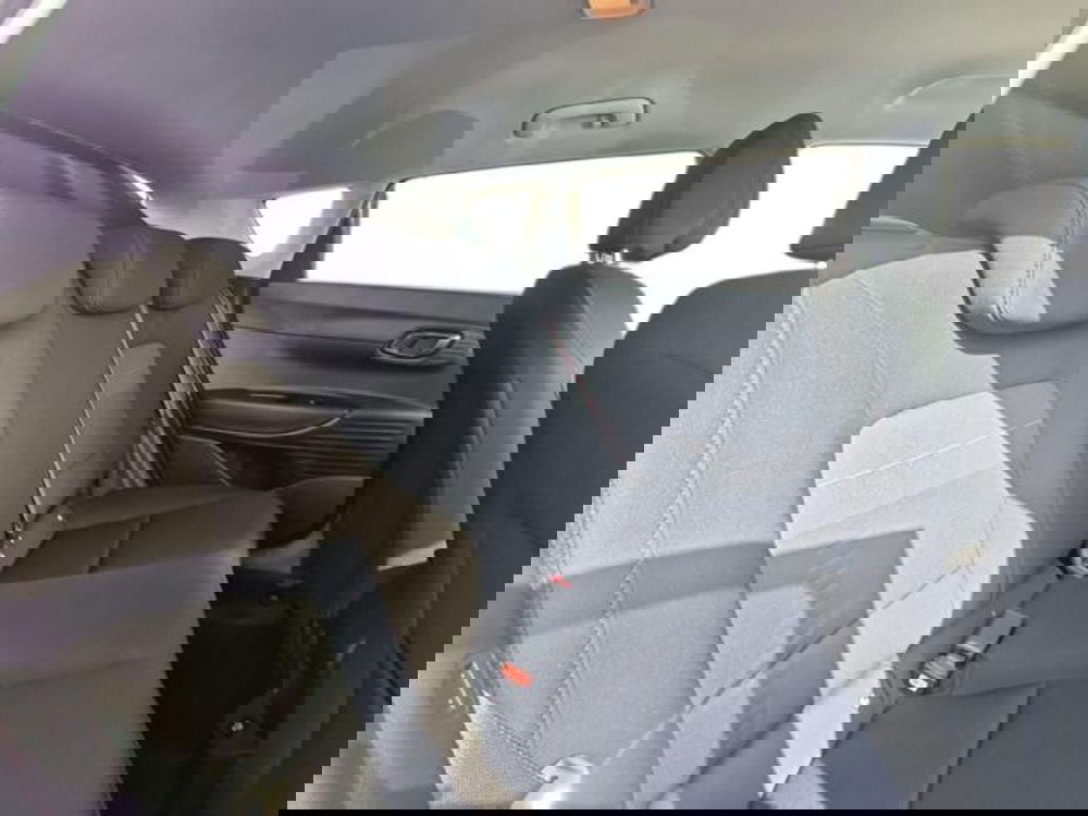 Hyundai Bayon nuova a Salerno (14)