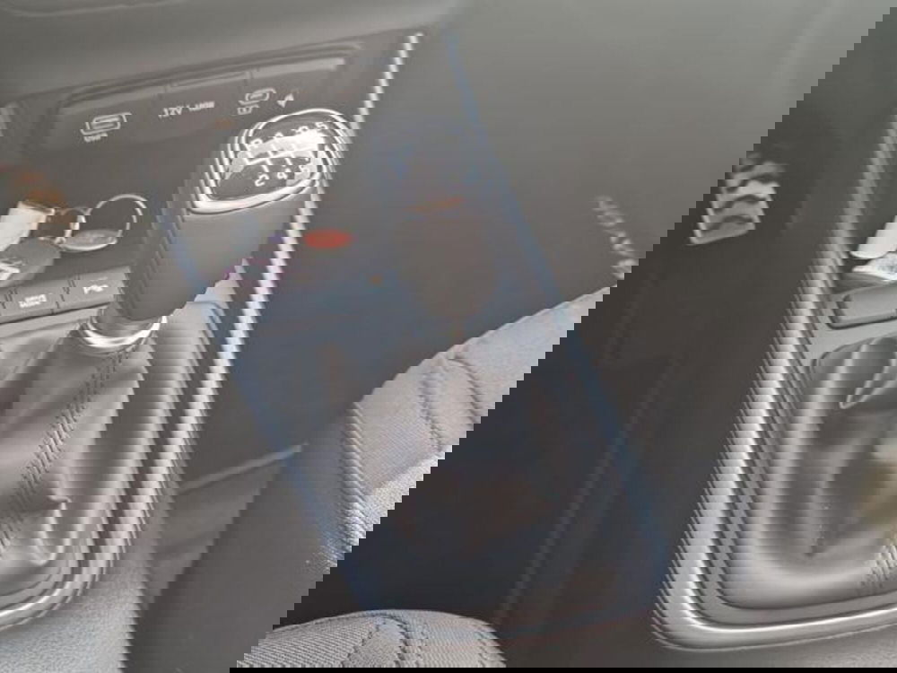 Hyundai Bayon nuova a Salerno (17)