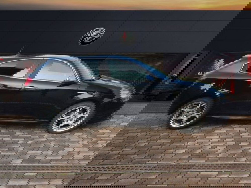 Alfa Romeo Giulietta usata a Monza e Brianza (4)