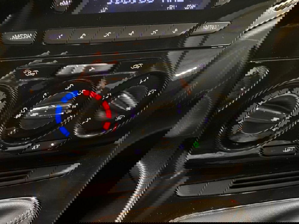 Lancia Ypsilon usata a Torino (10)