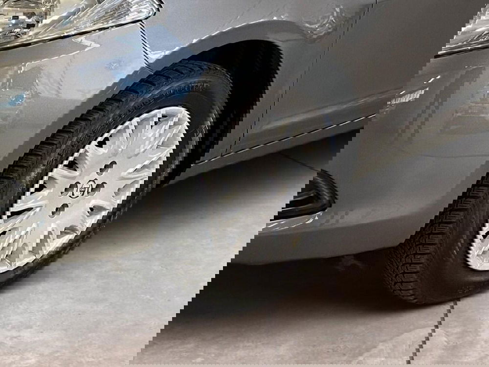 Lancia Ypsilon usata a Torino (15)