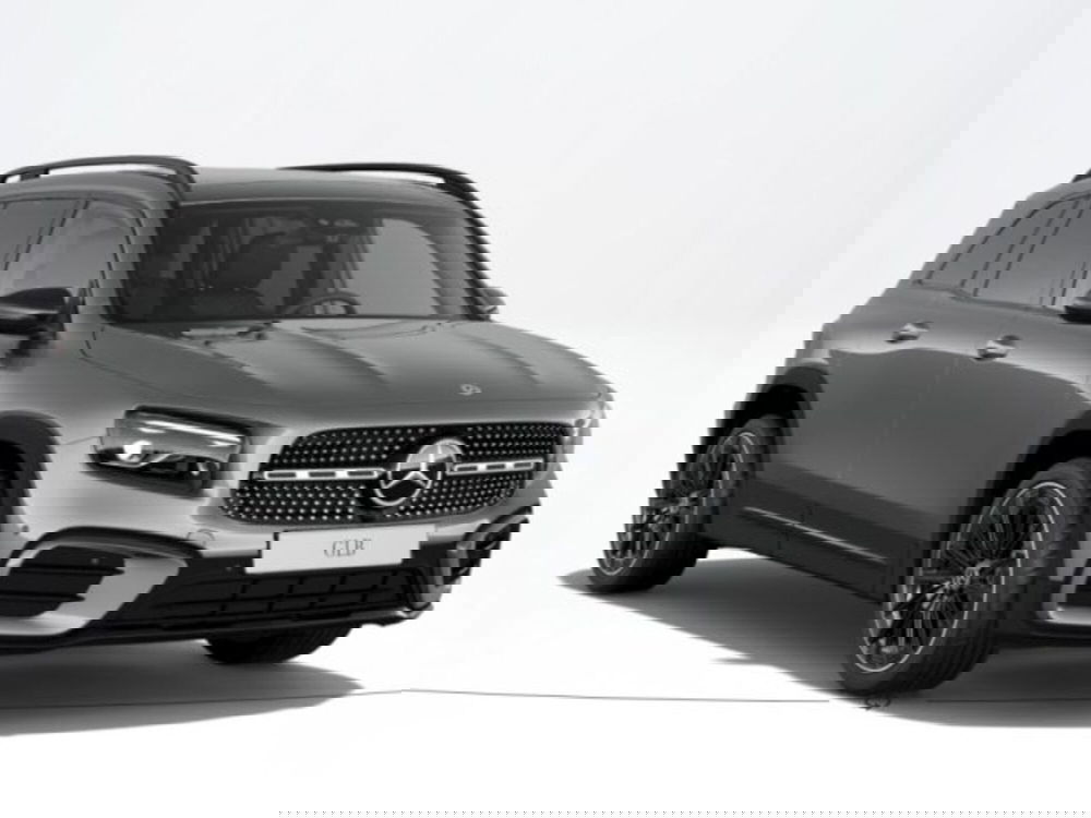 Mercedes-Benz GLB nuova a Verona