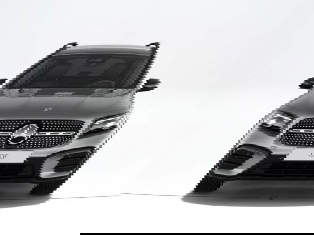 Mercedes-Benz GLB nuova a Verona (3)