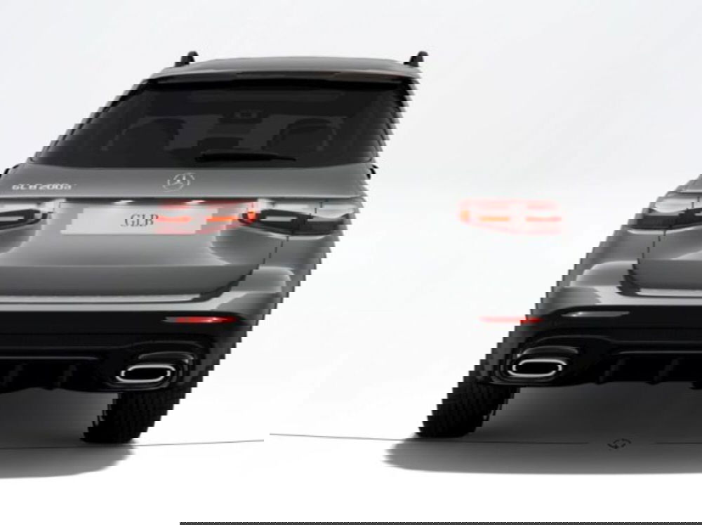 Mercedes-Benz GLB nuova a Verona (4)