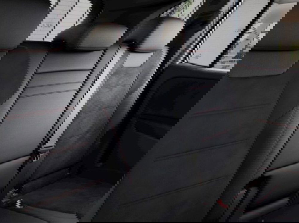 Mercedes-Benz GLB nuova a Verona (7)