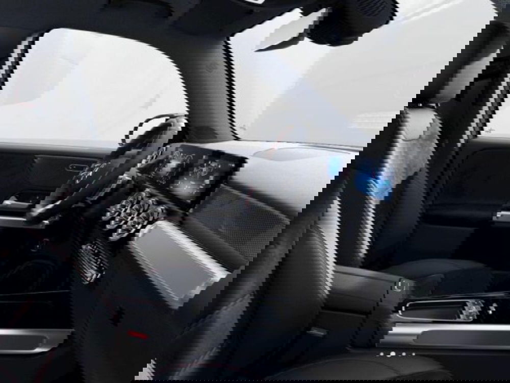 Mercedes-Benz GLB nuova a Verona (6)