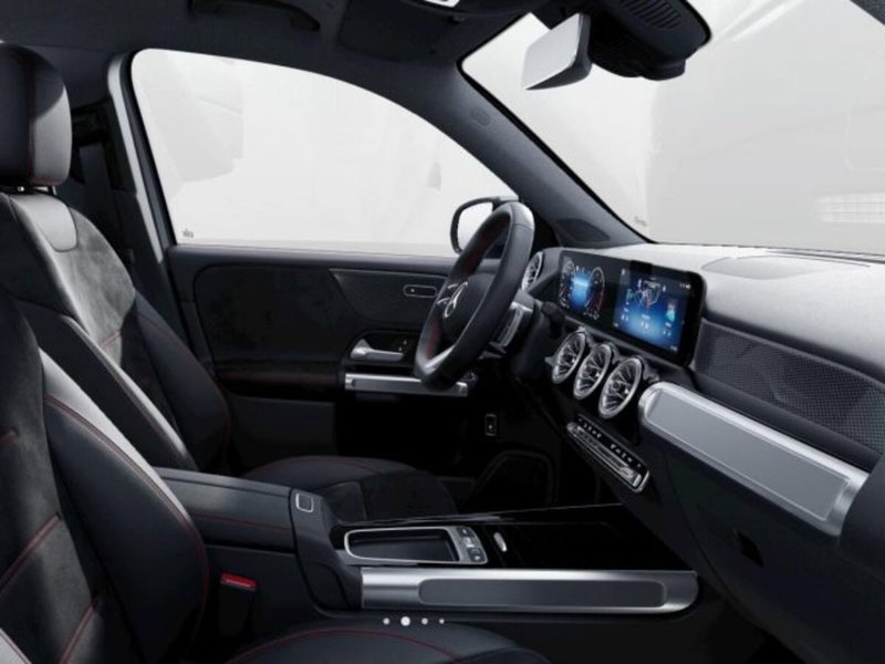 Mercedes-Benz GLB nuova a Verona (6)