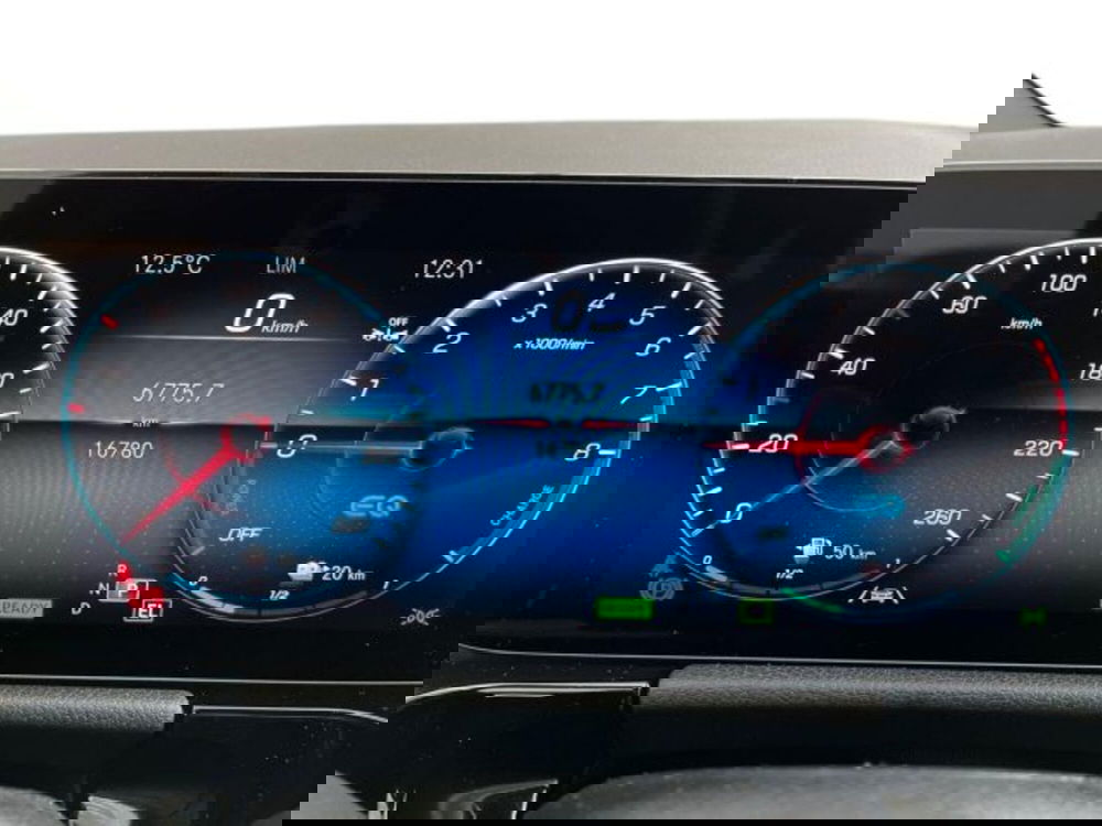 Mercedes-Benz GLA SUV usata a Verona (8)