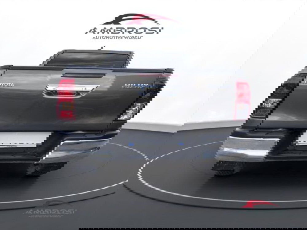 Toyota Hilux usata a Perugia (8)