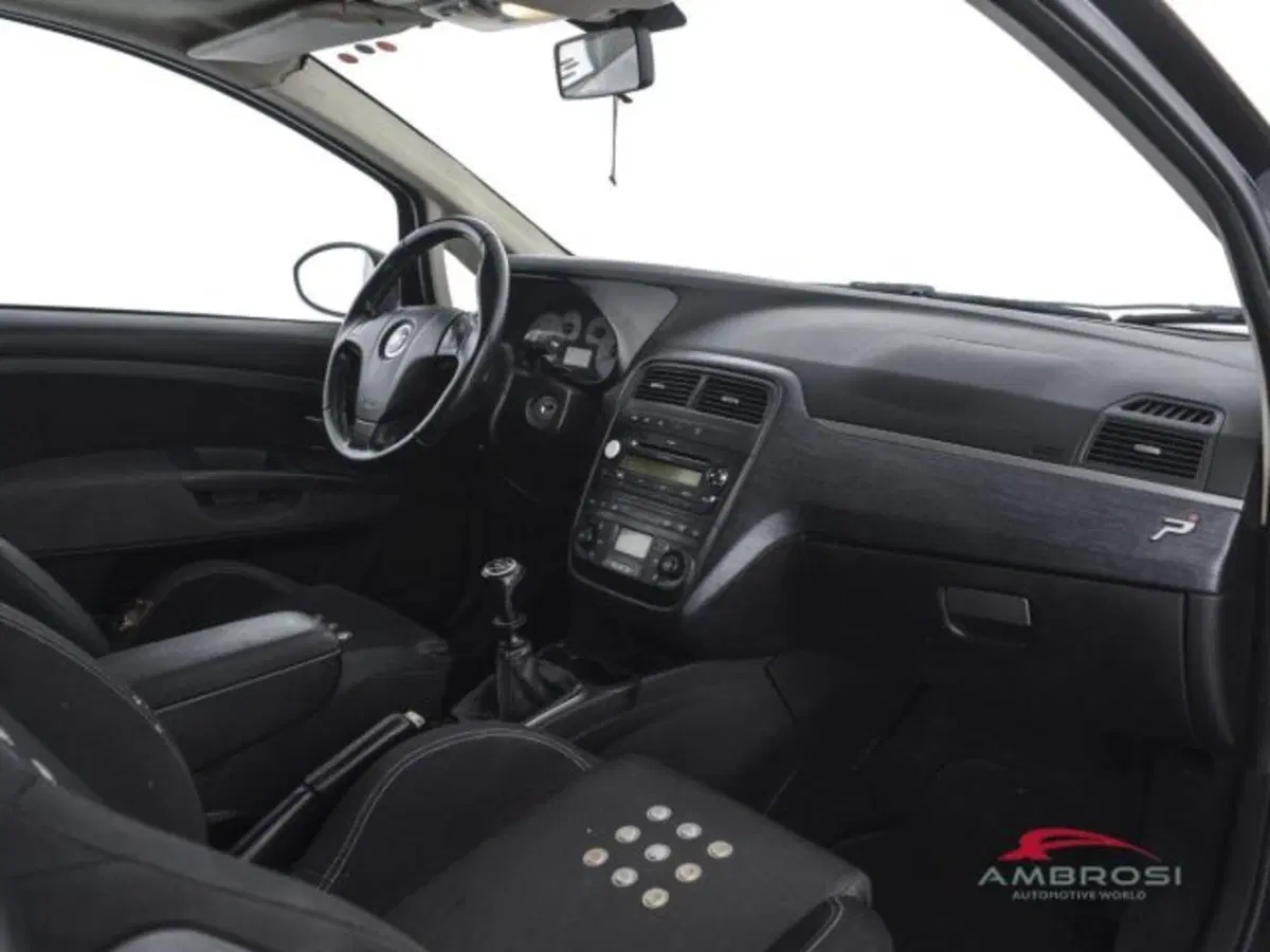 Fiat Grande Punto usata a Perugia (12)