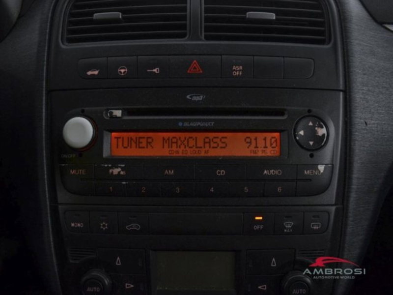 Fiat Grande Punto usata a Perugia (14)