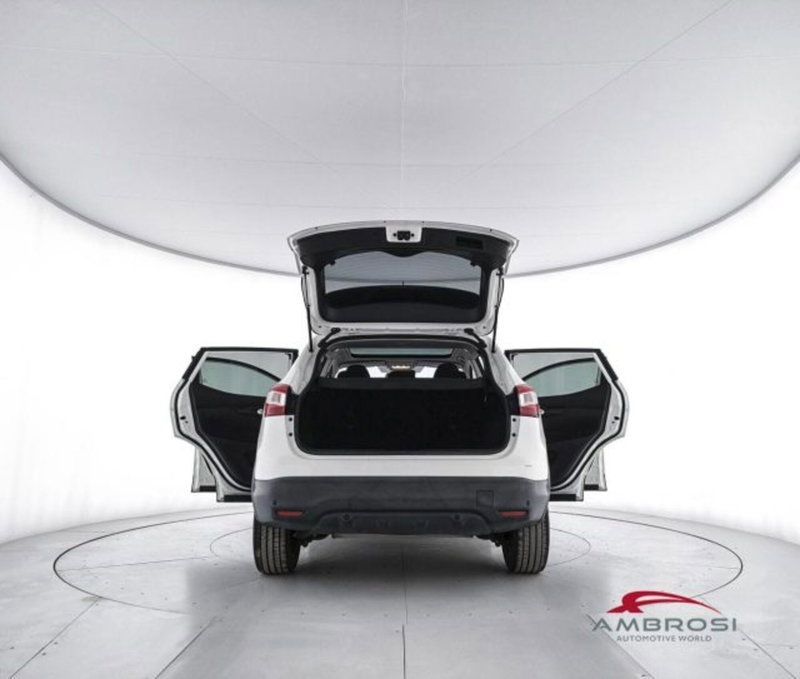 Nissan Qashqai usata a Perugia (7)