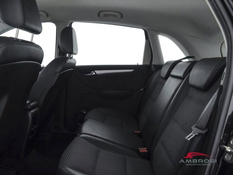 Mercedes-Benz Classe B usata a Perugia (10)