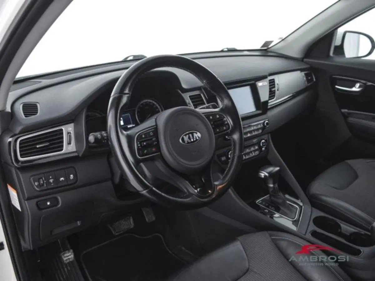 Kia Niro usata a Perugia (8)