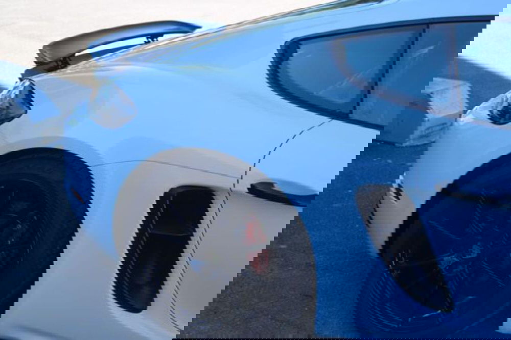 Porsche 718 Cayman  usata a Lecce (4)