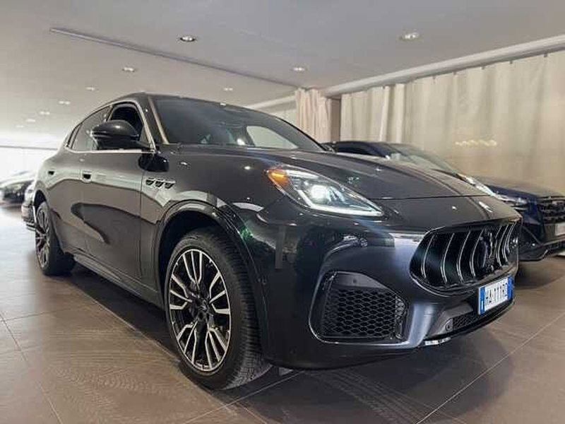 Maserati Grecale usata a Genova