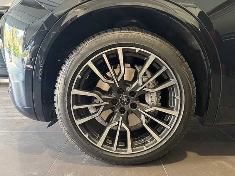 Maserati Grecale usata a Genova (14)