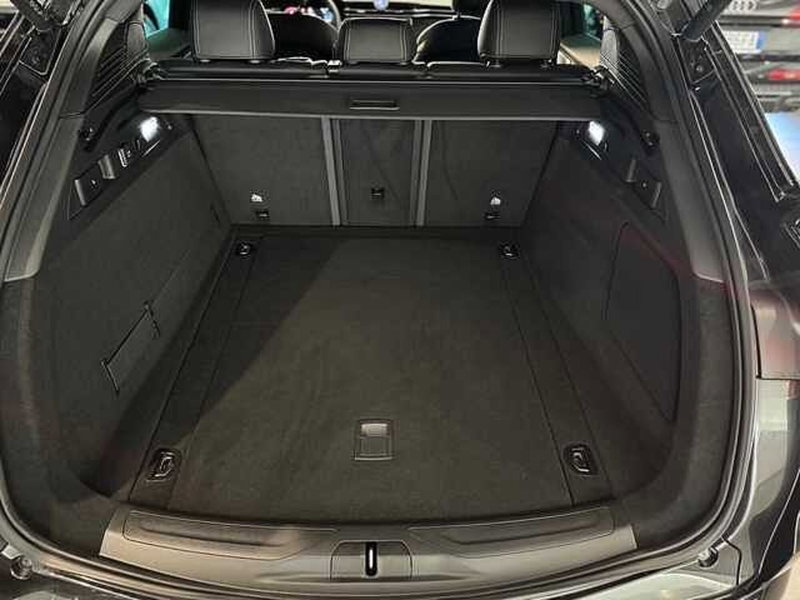 Maserati Grecale usata a Genova (15)