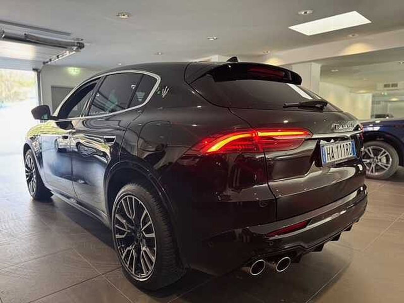 Maserati Grecale usata a Genova (4)