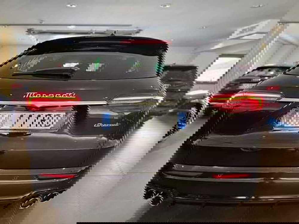 Maserati Grecale usata a Genova (5)