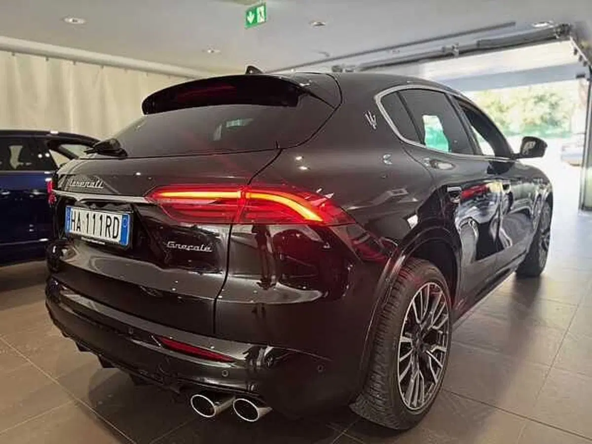Maserati Grecale usata a Genova (6)