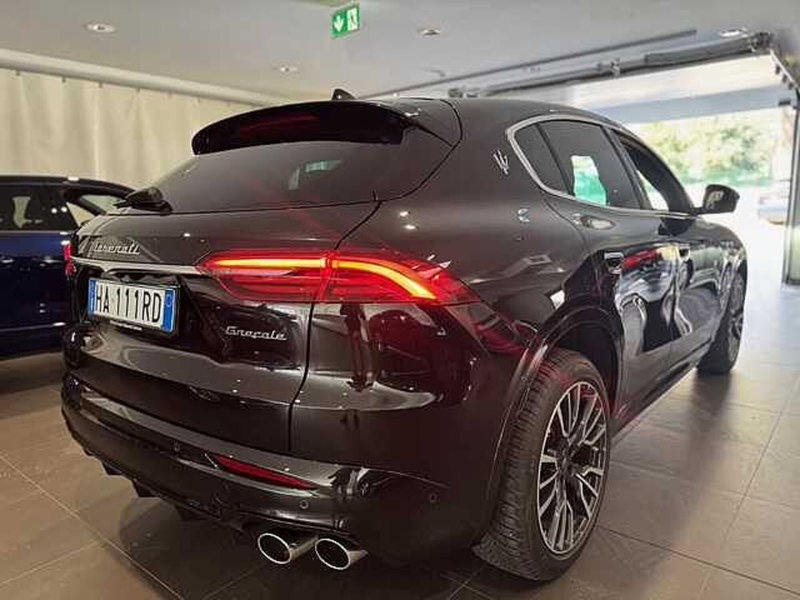 Maserati Grecale usata a Genova (6)